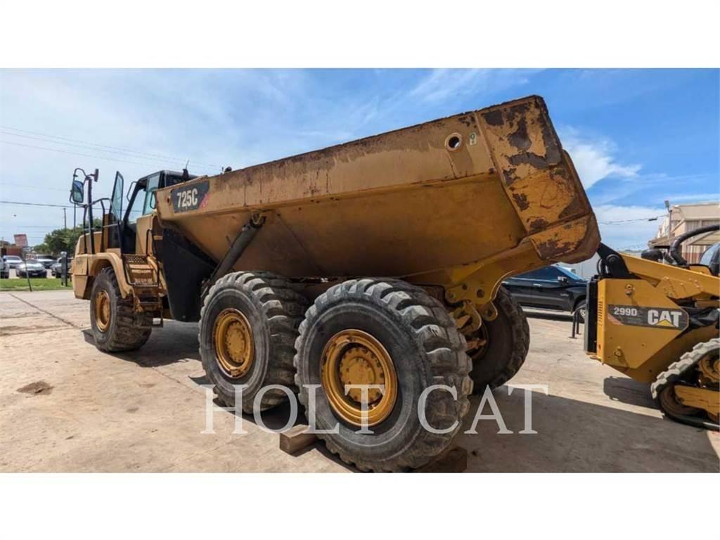 CAT 725C 연결식 홀러