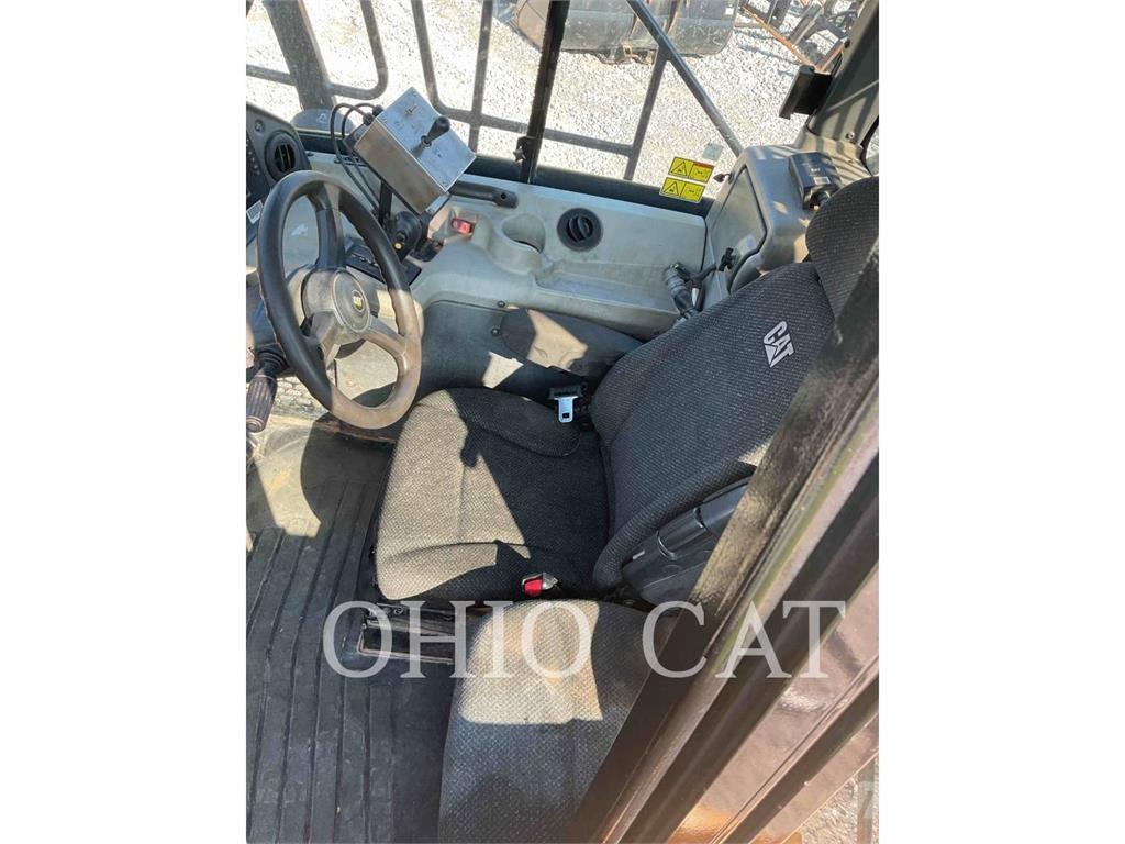 CAT 725C 연결식 홀러