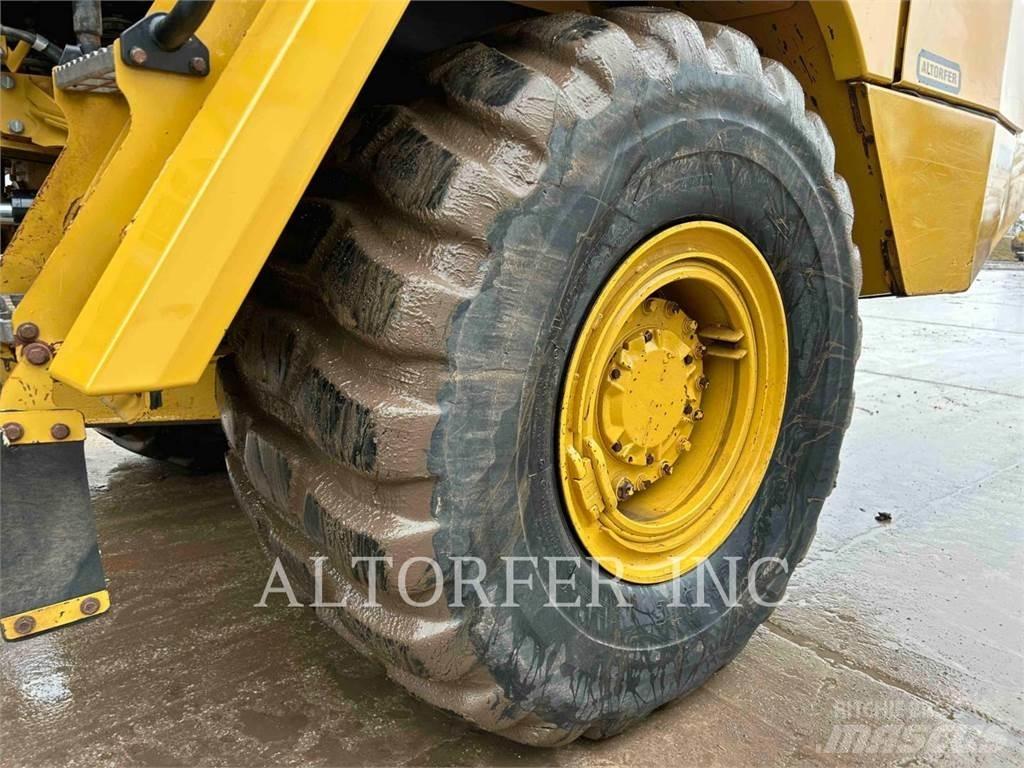 CAT 725C2 연결식 홀러