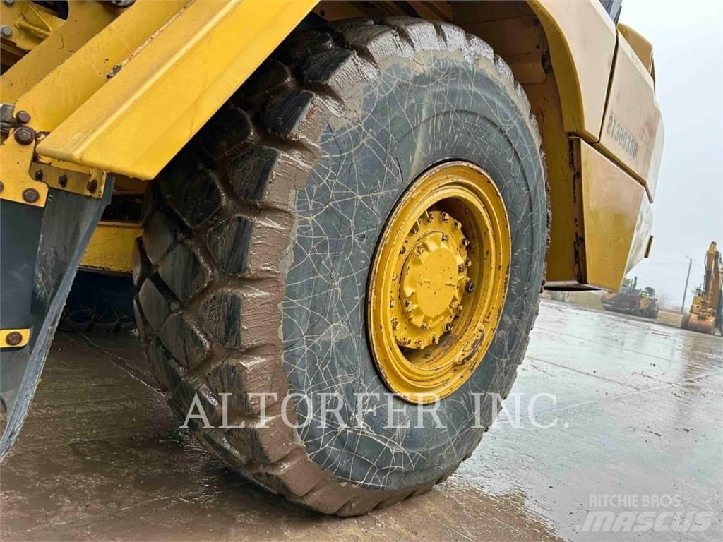 CAT 725C2 연결식 홀러