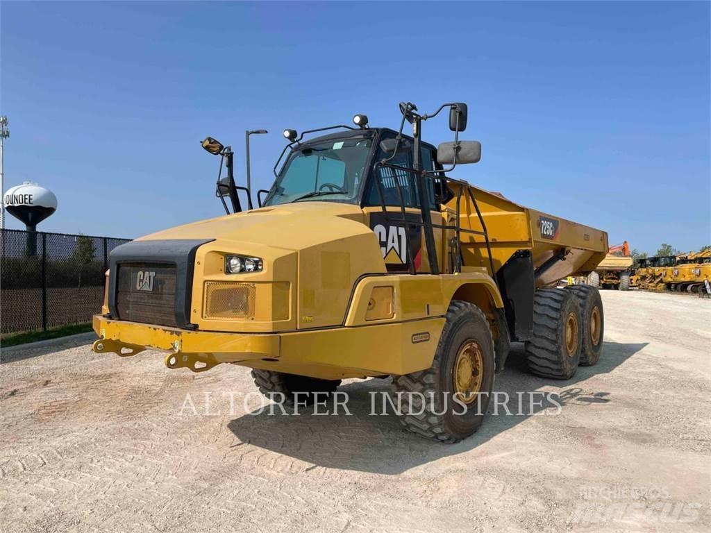 CAT 725C2 연결식 홀러