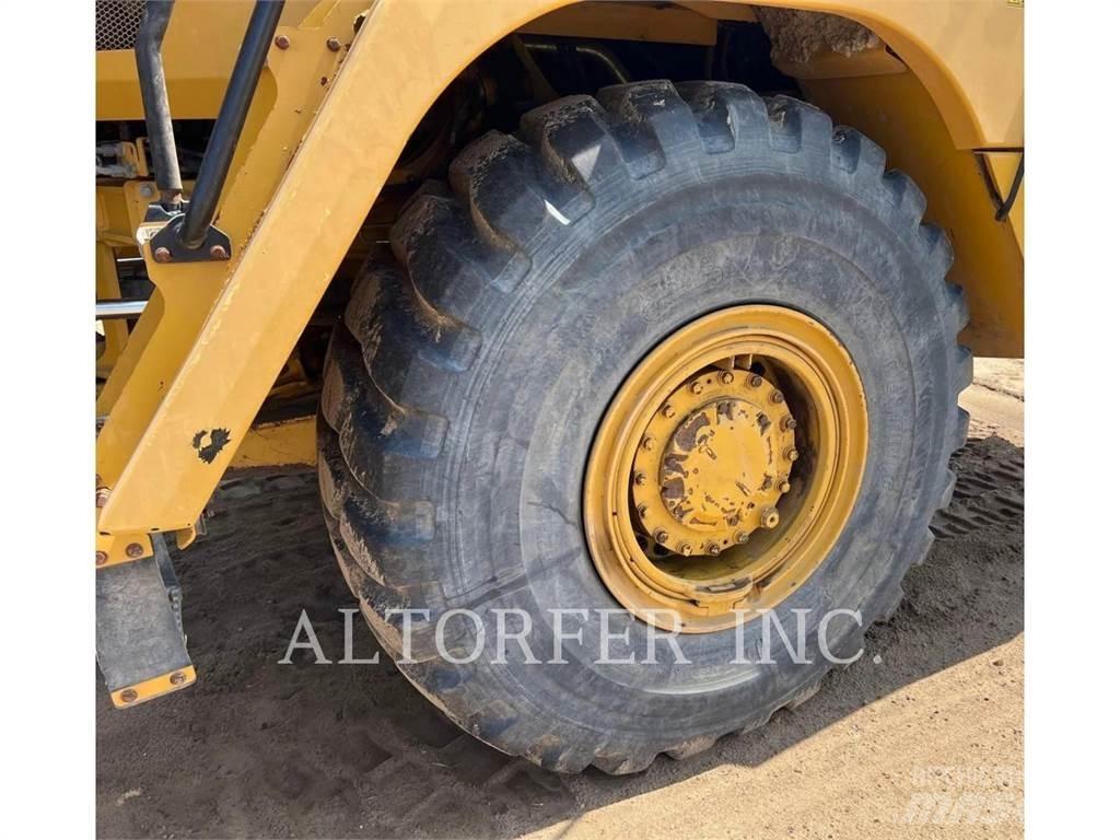 CAT 725C2 연결식 홀러