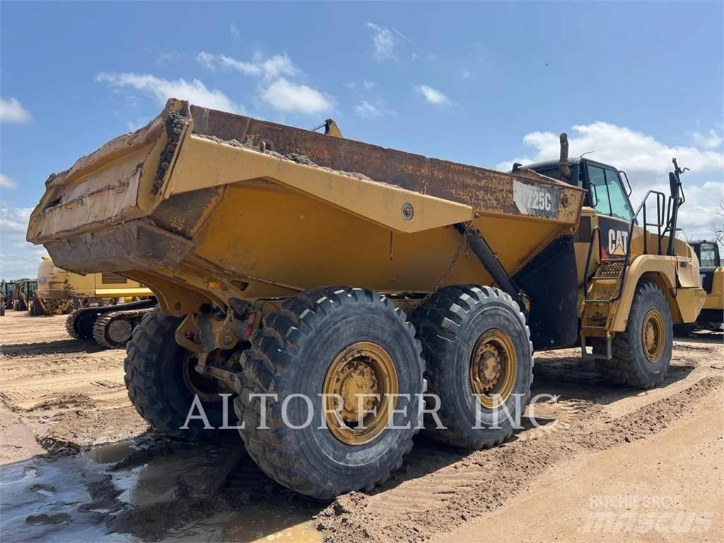 CAT 725C2 연결식 홀러