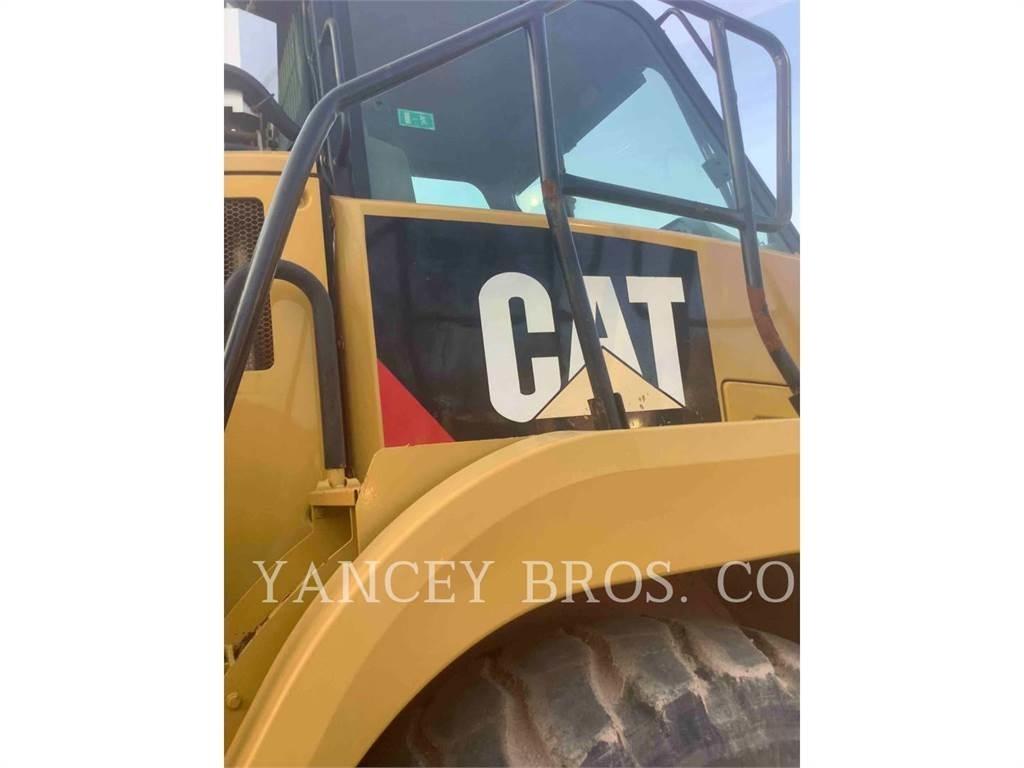 CAT 725C2 연결식 홀러