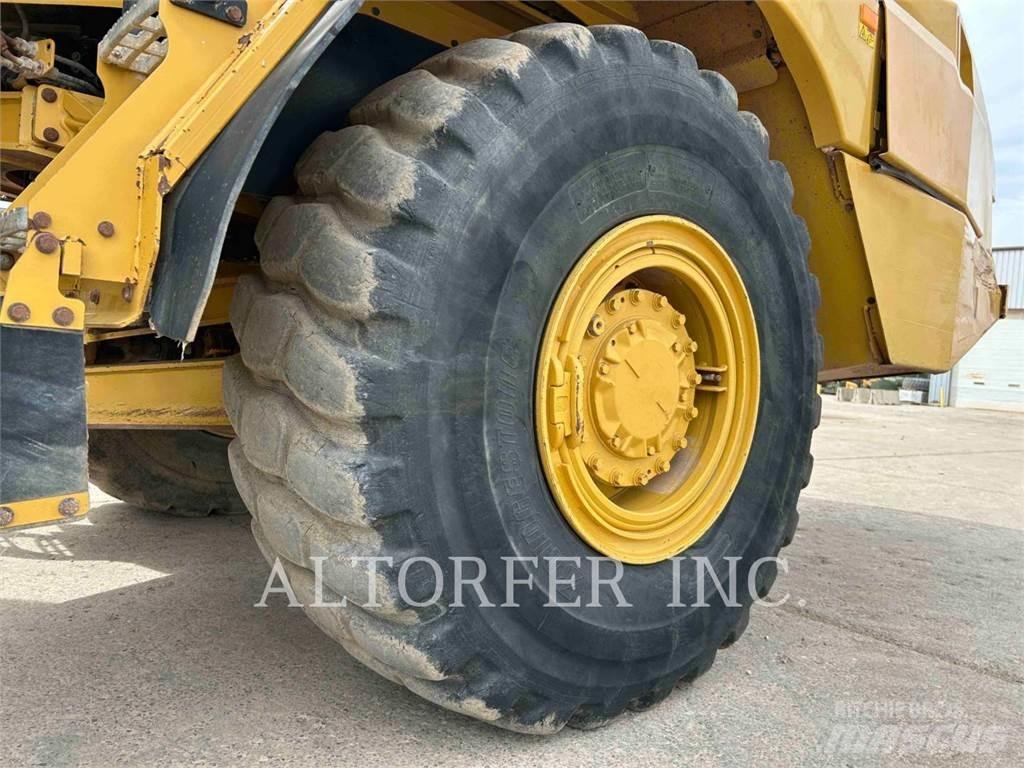 CAT 725C2 WT 연결식 홀러