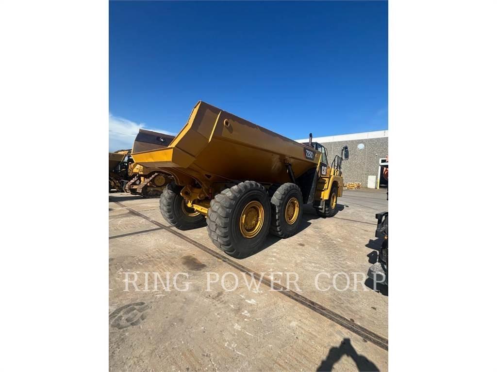 CAT 725C2TG 연결식 홀러