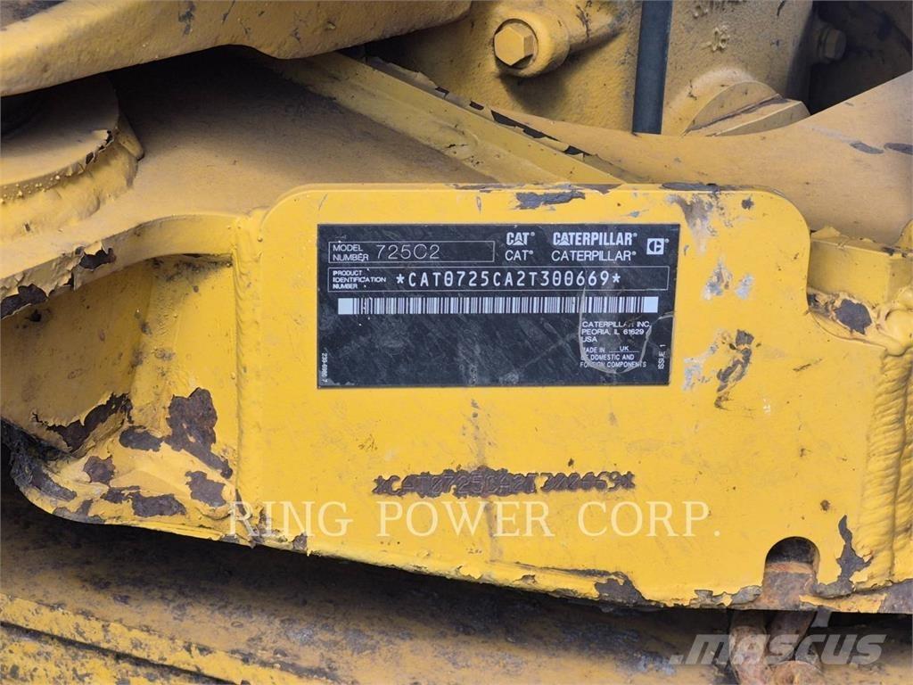 CAT 725C2TG 연결식 홀러