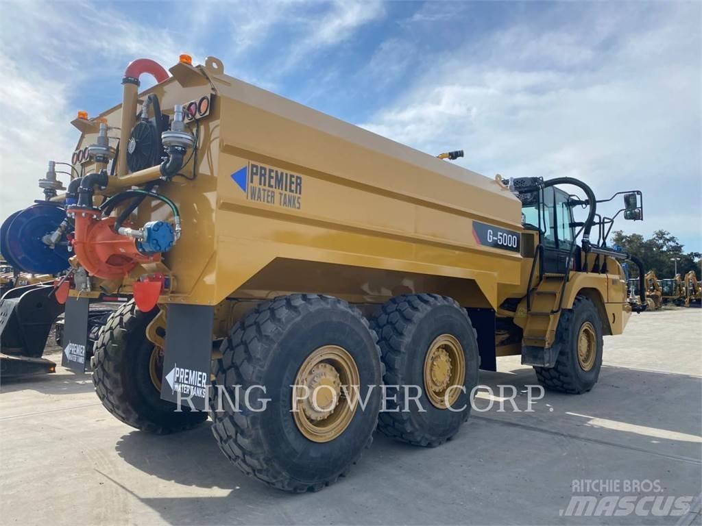 CAT 725WW 탱커 트럭