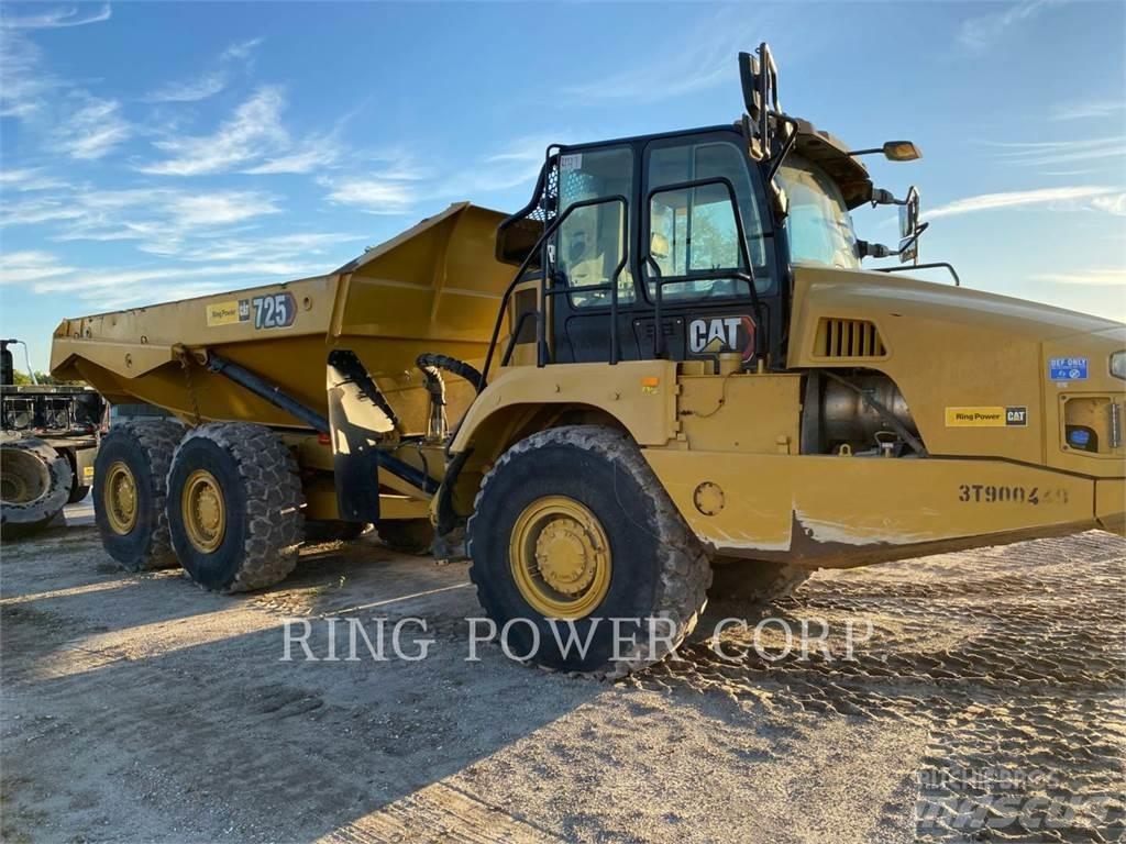 CAT 725WW 탱커 트럭