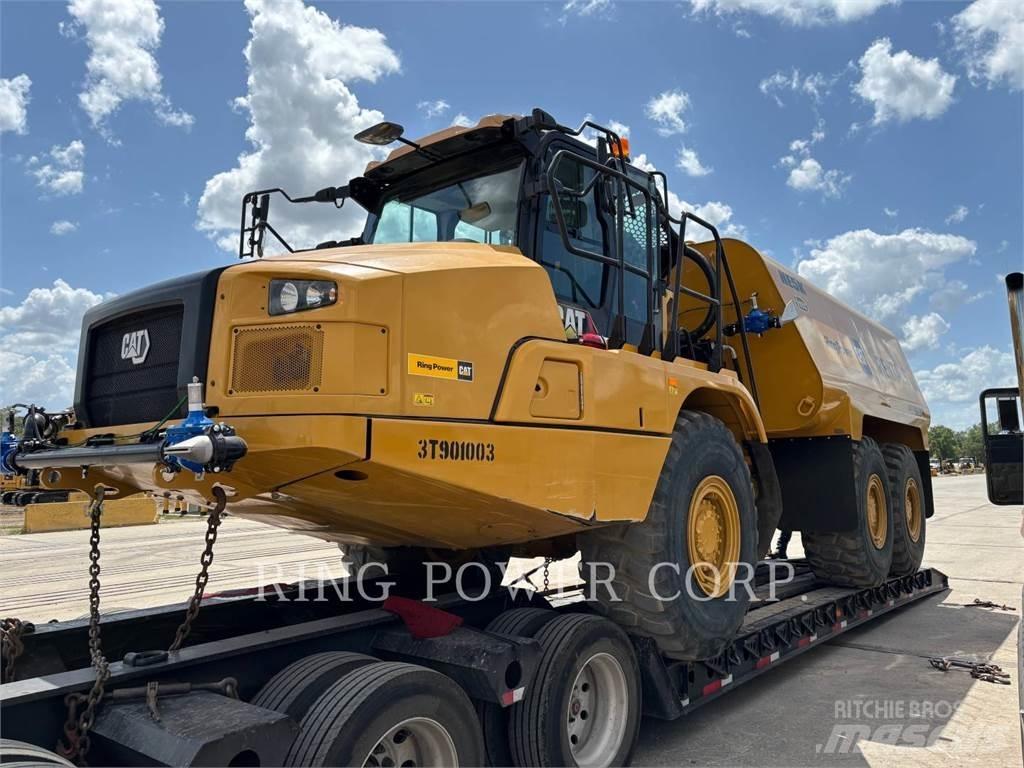 CAT 725WW 탱커 트럭