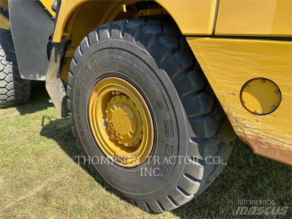 CAT 730 연결식 홀러