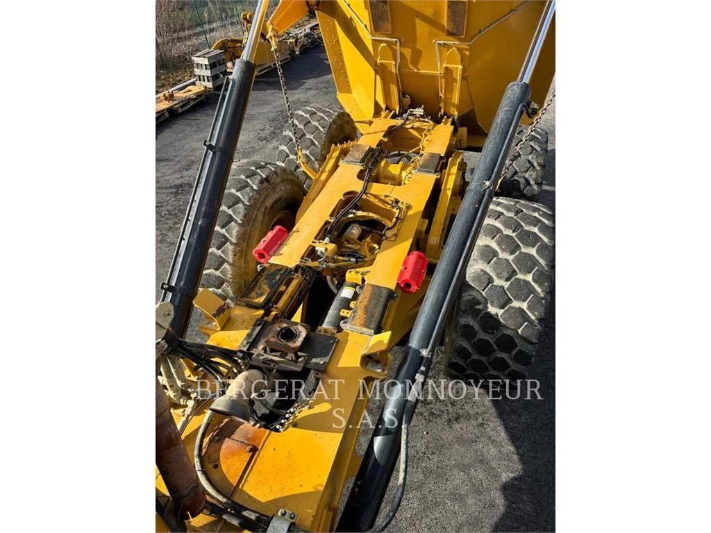 CAT 730 연결식 홀러