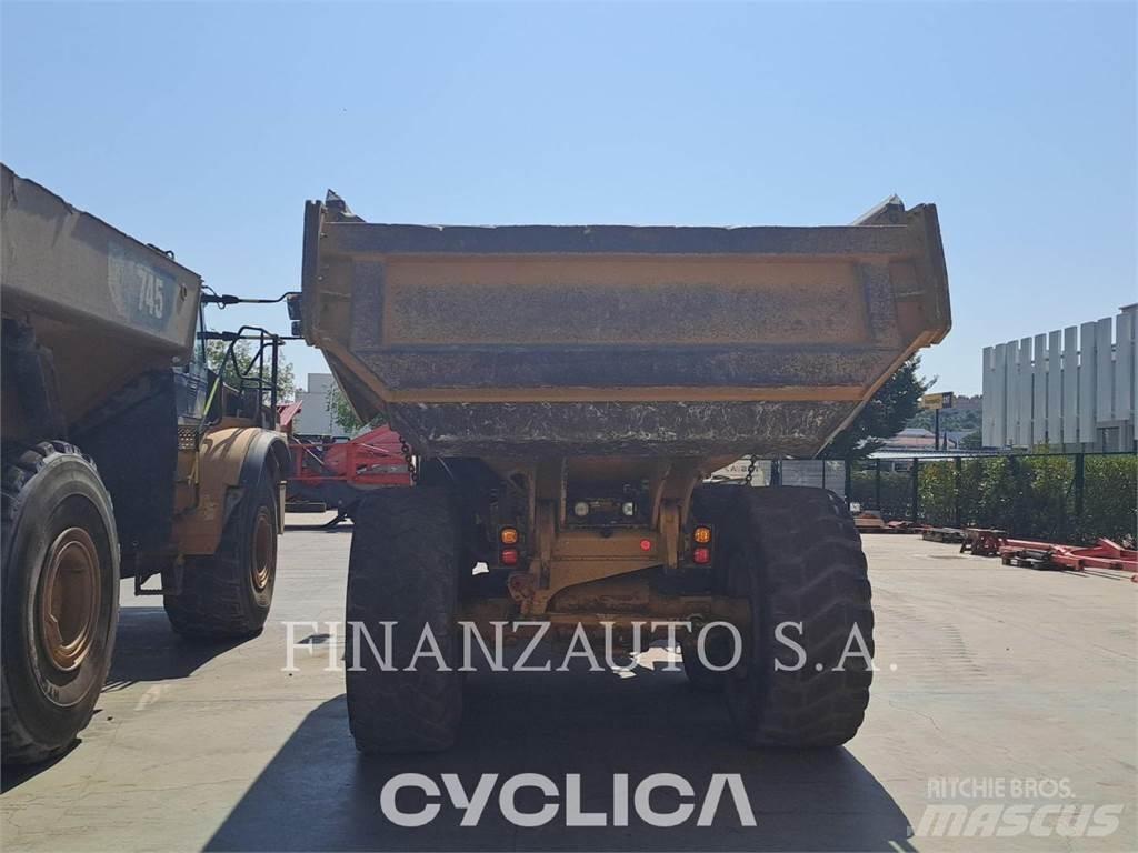 CAT 730 연결식 홀러