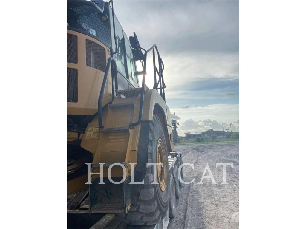 CAT 730 연결식 홀러