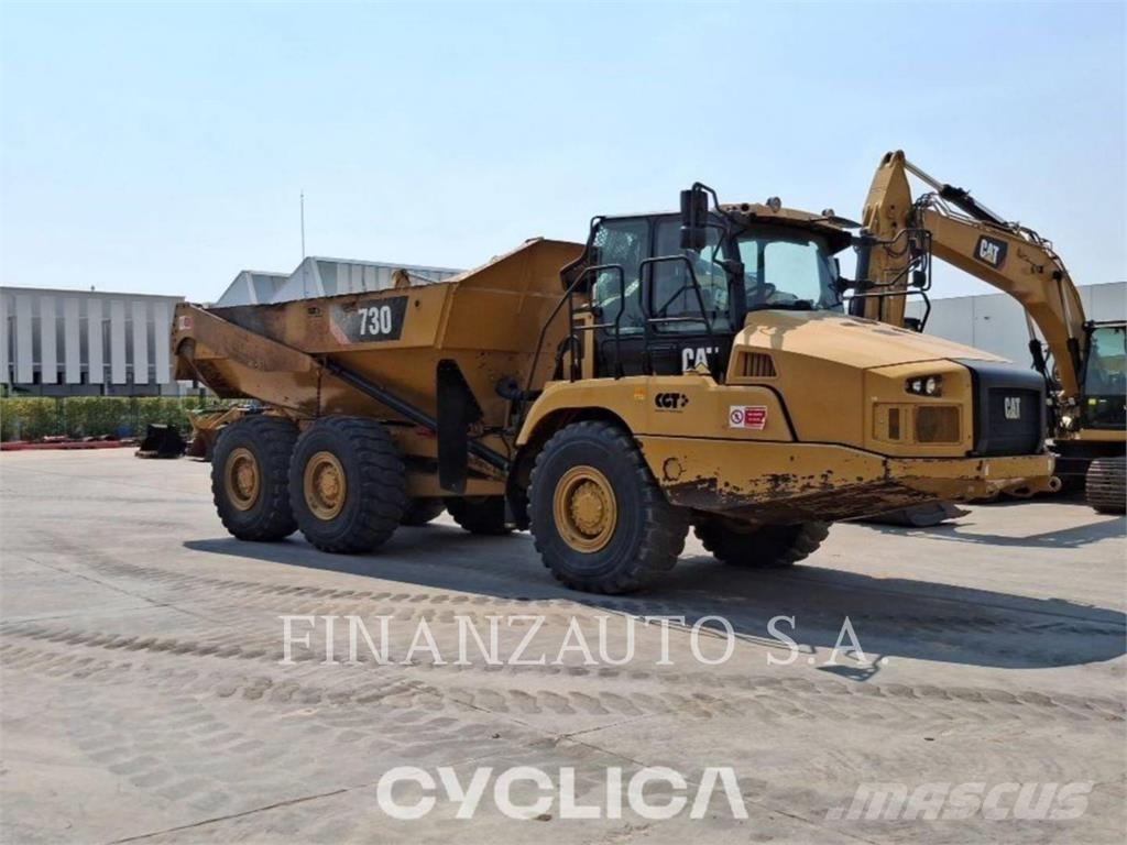 CAT 730 연결식 홀러