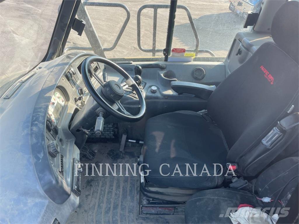 CAT 730 연결식 홀러