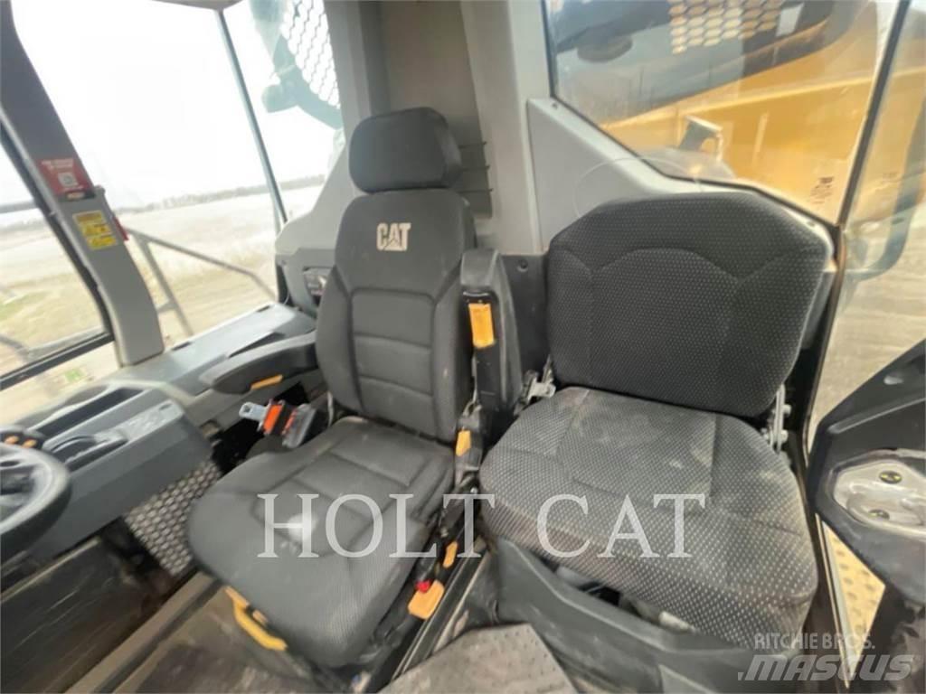 CAT 730 연결식 홀러