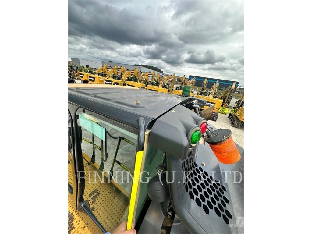 CAT 730-04A 연결식 홀러