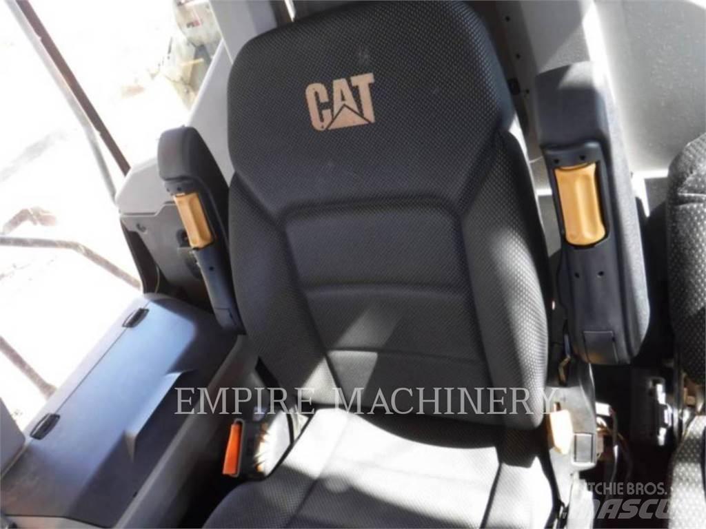 CAT 730 TG 연결식 홀러