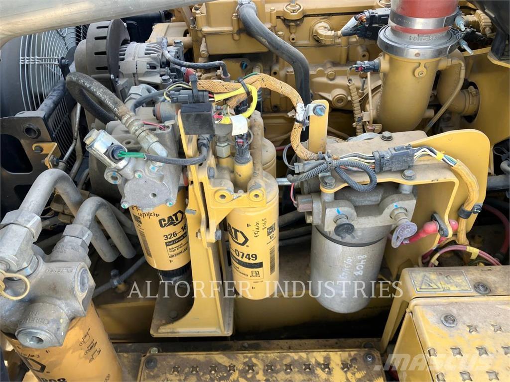 CAT 730C 연결식 홀러