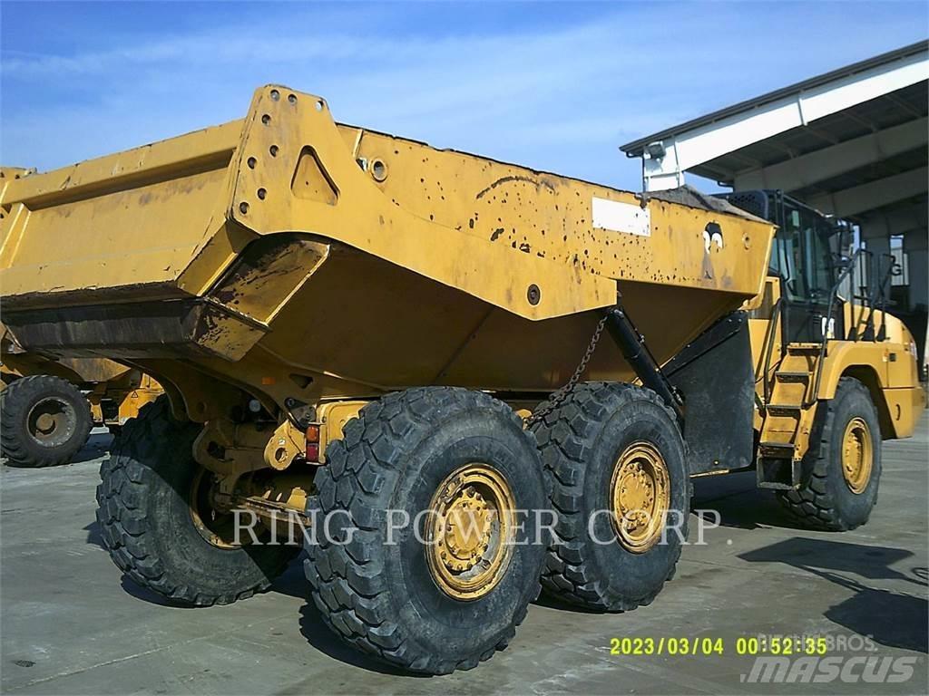 CAT 730WW 탱커 트럭
