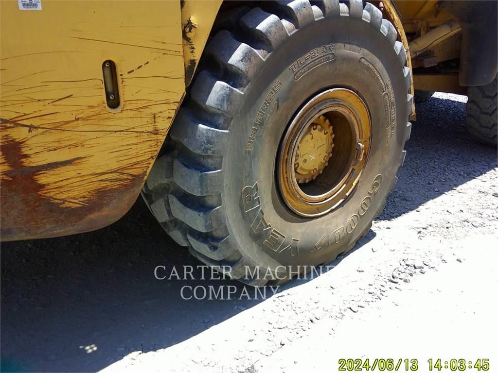 CAT 740 연결식 홀러