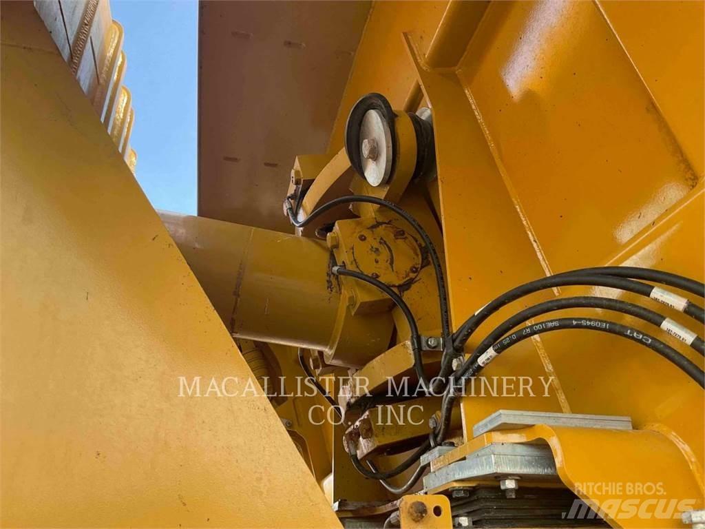 CAT 740 EJECTOR 연결식 홀러