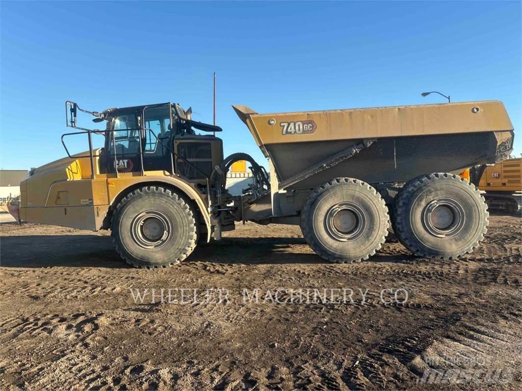 CAT 740 GC 연결식 홀러