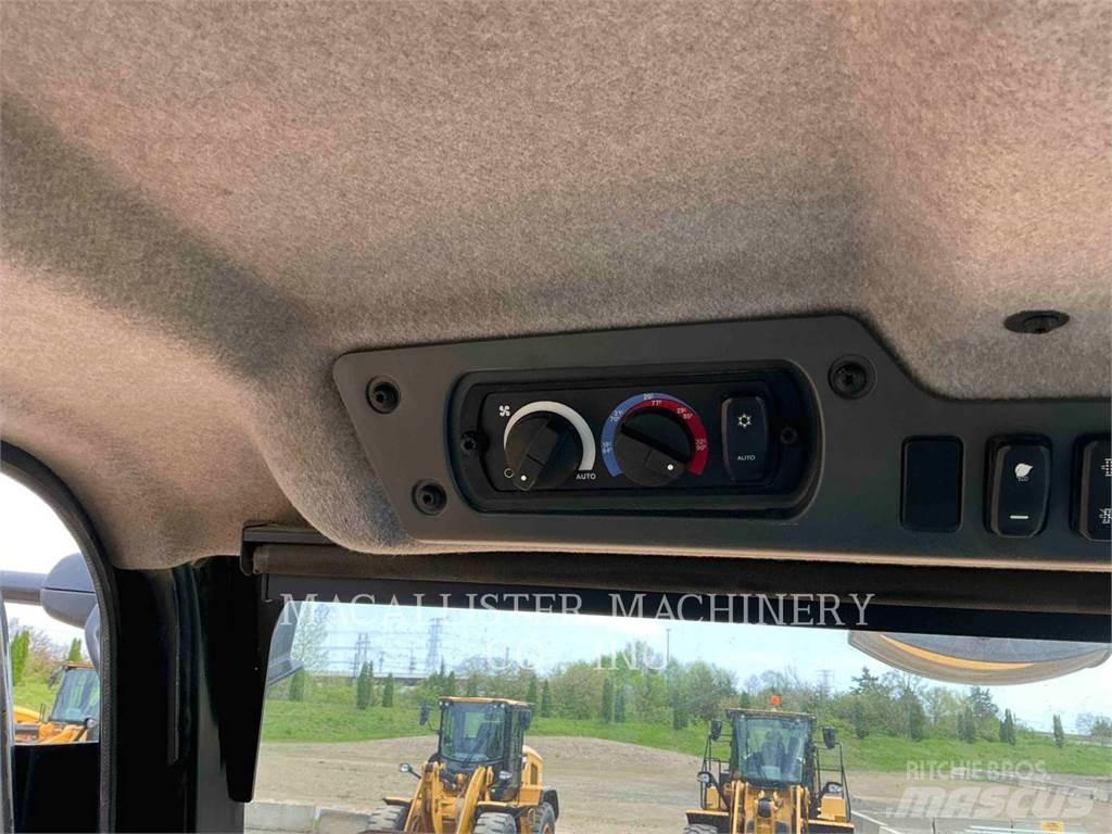 CAT 740 GC 연결식 홀러