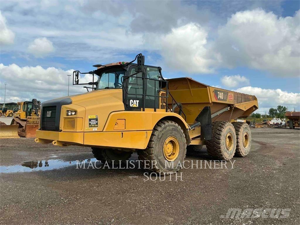 CAT 740 GC 연결식 홀러