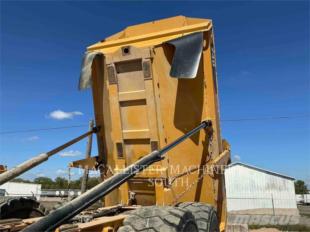 CAT 740 GC 연결식 홀러