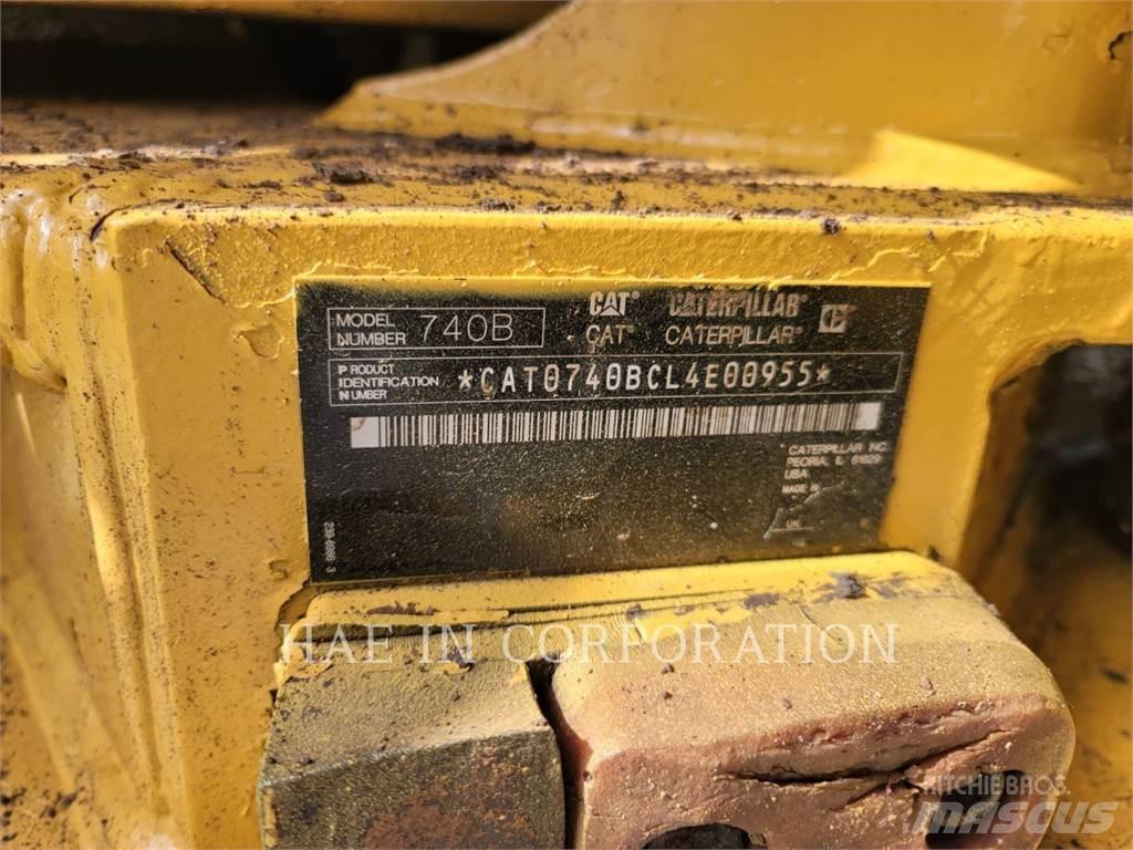 CAT 740B 연결식 홀러