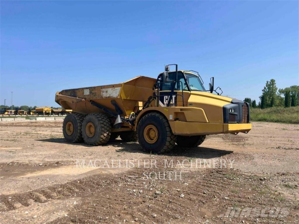 CAT 740B 연결식 홀러