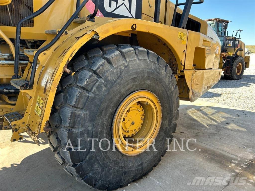 CAT 740B 연결식 홀러