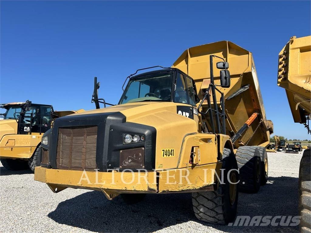 CAT 740B 연결식 홀러
