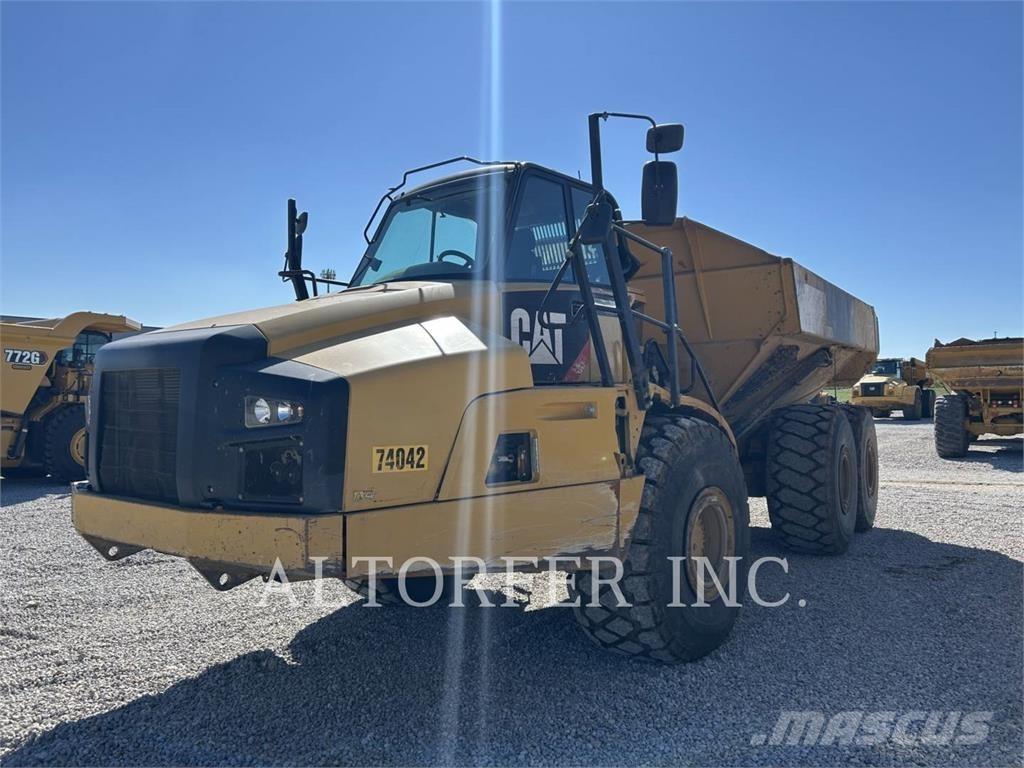 CAT 740B 연결식 홀러