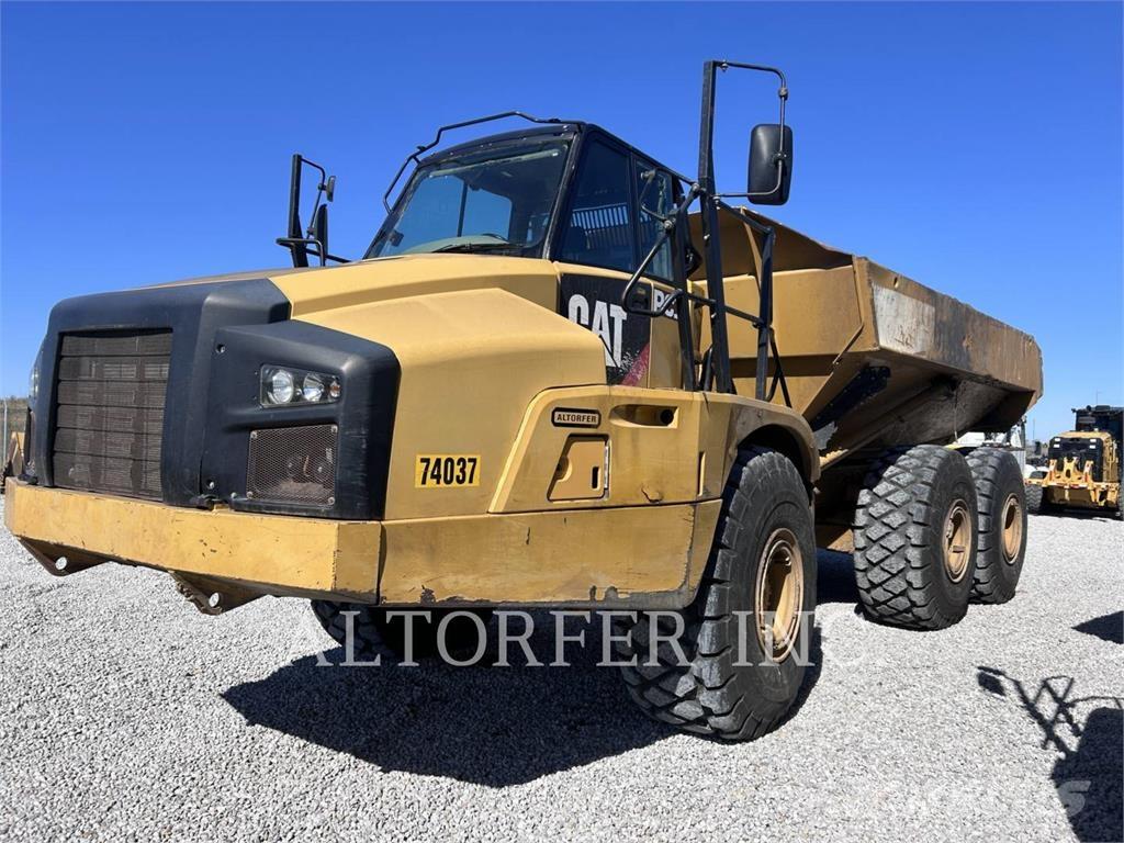 CAT 740B 연결식 홀러