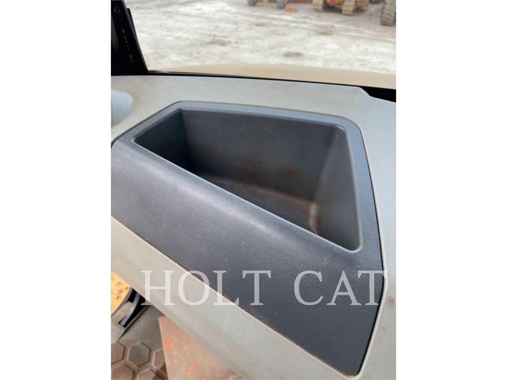 CAT 740GC 연결식 홀러
