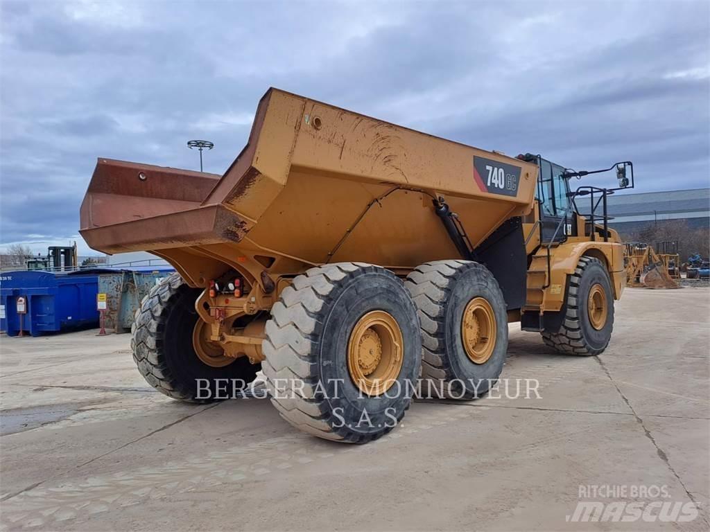 CAT 740GC 연결식 홀러
