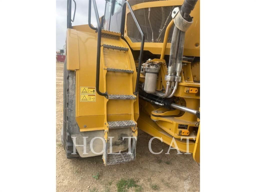 CAT 740GC 연결식 홀러