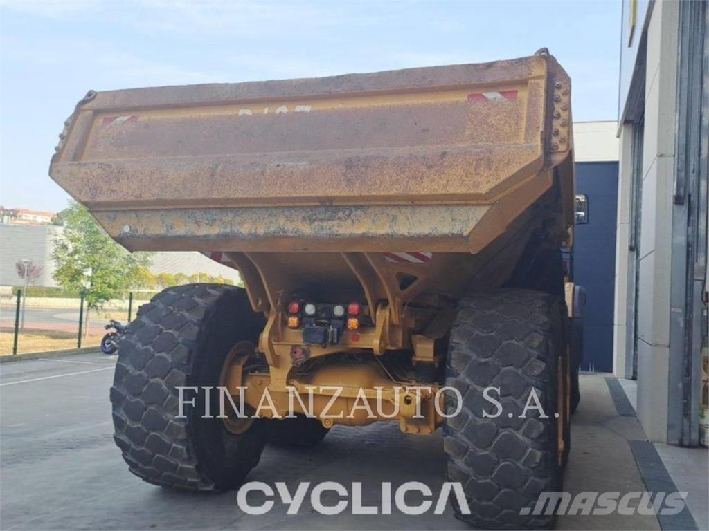 CAT 740GC 연결식 홀러