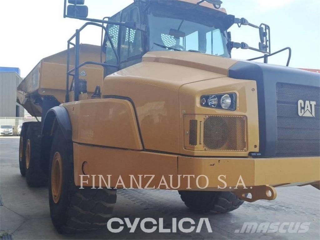 CAT 740GC 연결식 홀러