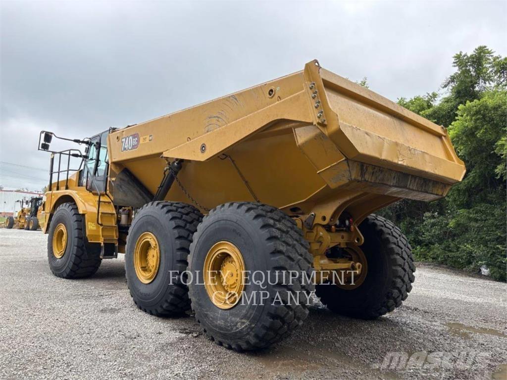 CAT 740GC-04 연결식 홀러