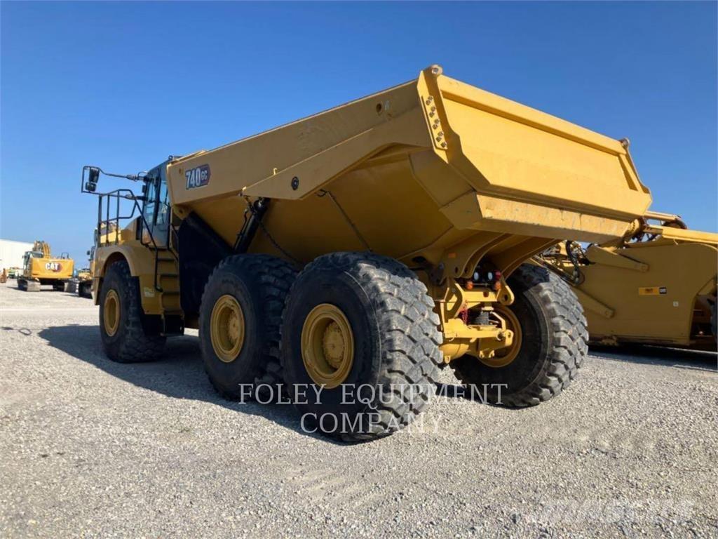 CAT 740GC-04 연결식 홀러