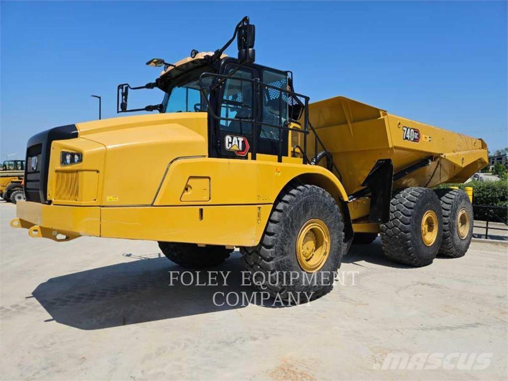 CAT 740GC-04 연결식 홀러