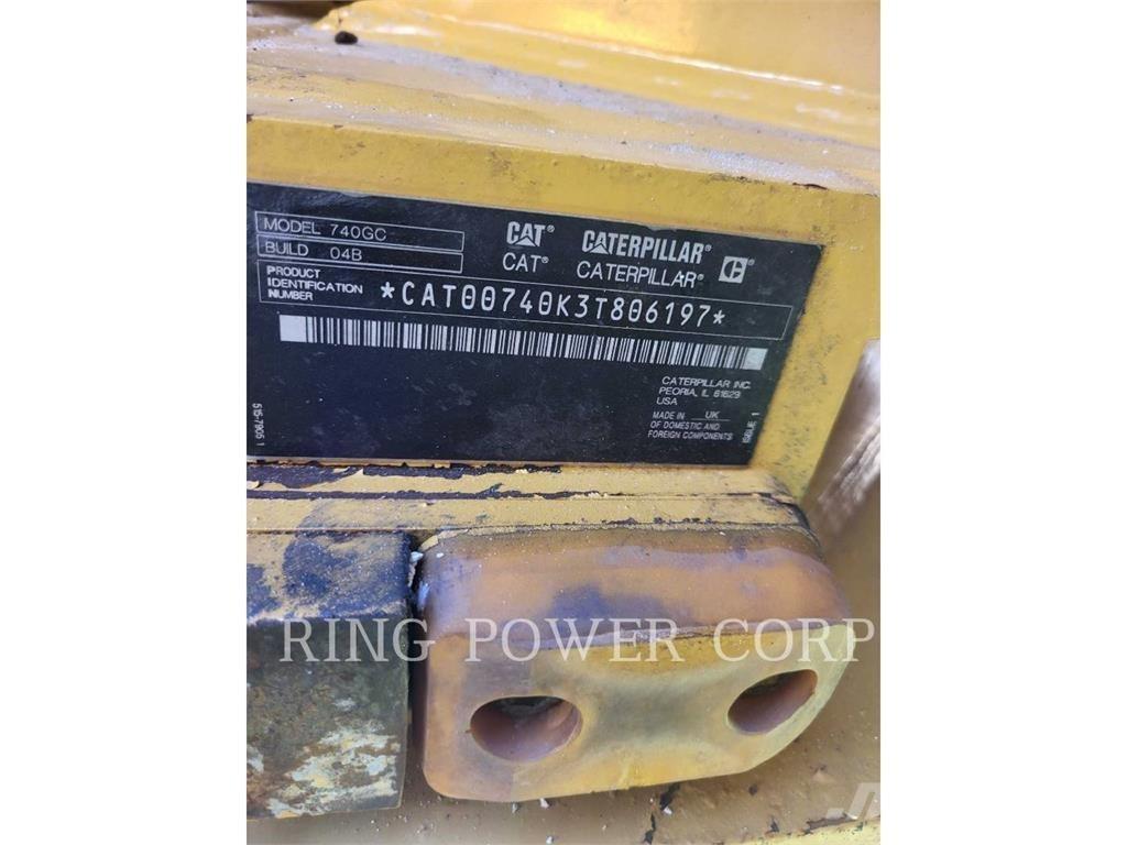 CAT 740GCTG 연결식 홀러
