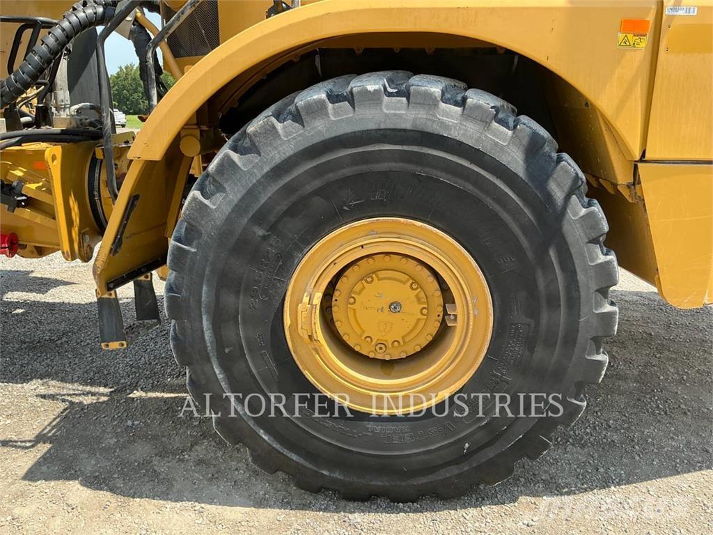 CAT 745 연결식 홀러