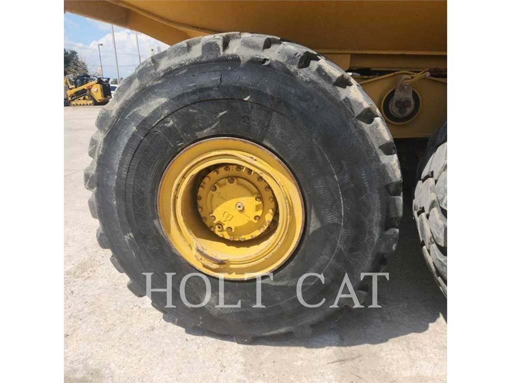 CAT 745 연결식 홀러