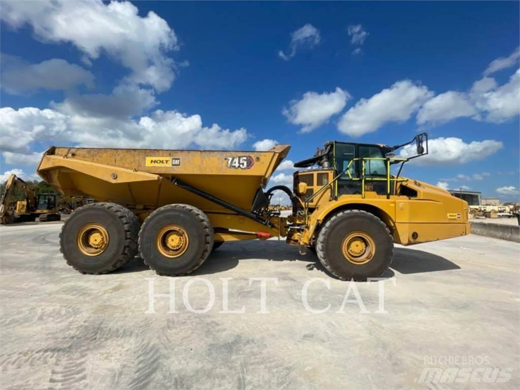 CAT 745 연결식 홀러