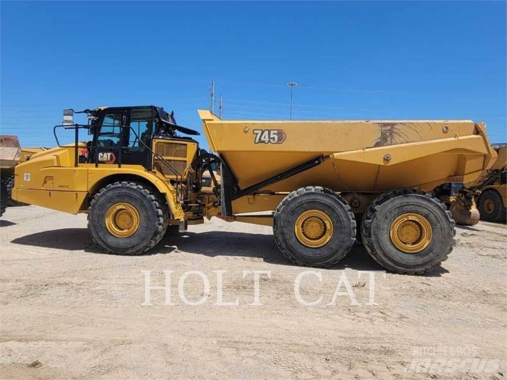 CAT 745 연결식 홀러